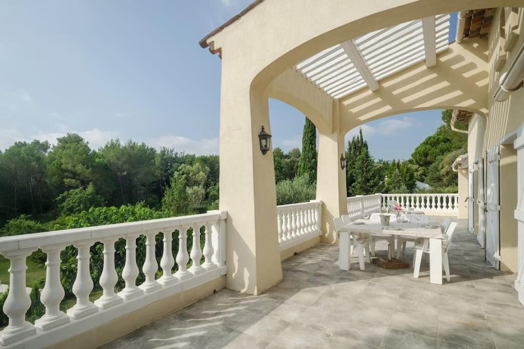 Villa Rhea Roquebrune-sur-Argens Buitenkant foto